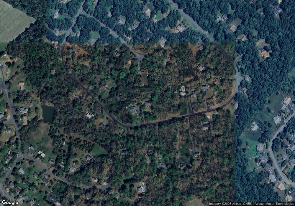 695 Carodon Dr, Ruckersville, VA 22968 - photo 1