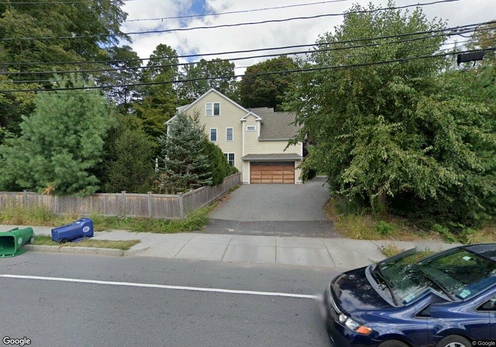 1149 Beacon St unit 2, Newton, MA 02461 - photo 1