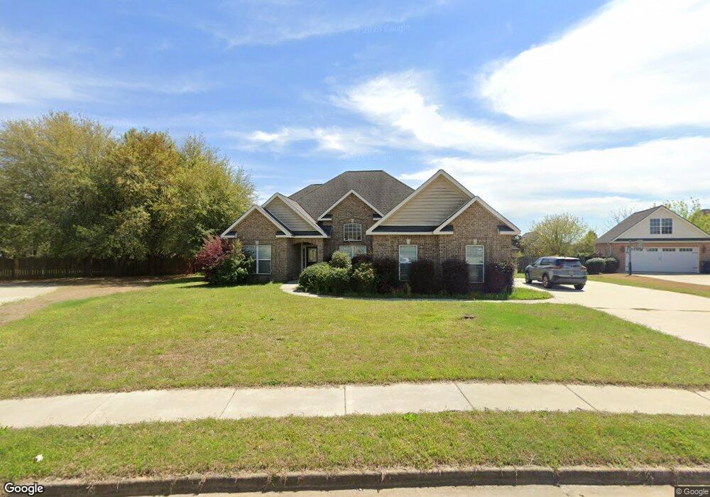 135 Flora Cir, Warner Robins, GA 31088 - photo 1