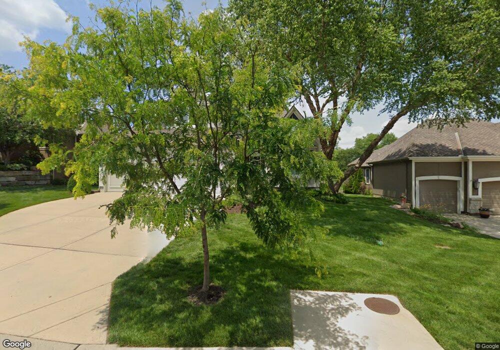 9742 Cooper St, Lenexa, KS 66220 - photo 1