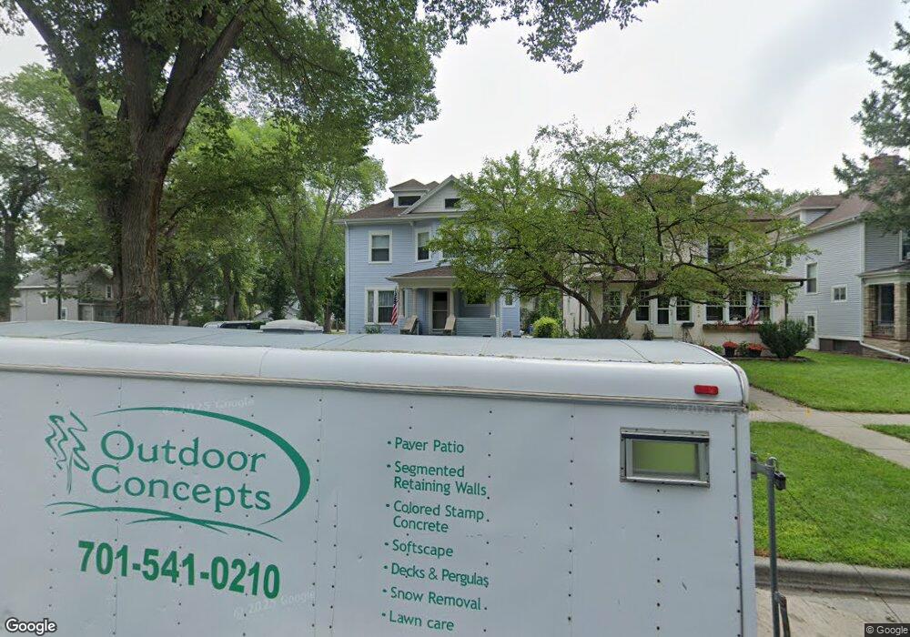 504 11th St S, Fargo, ND 58103 - photo 1