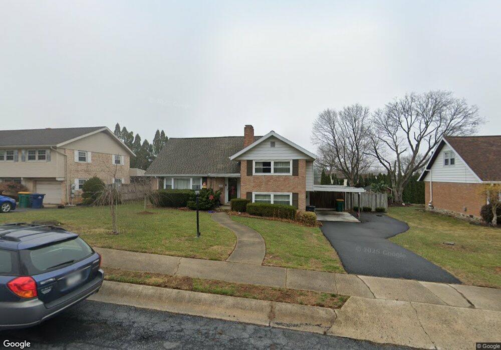 2403 Lasalle Dr, Reading, PA 19609 - photo 1