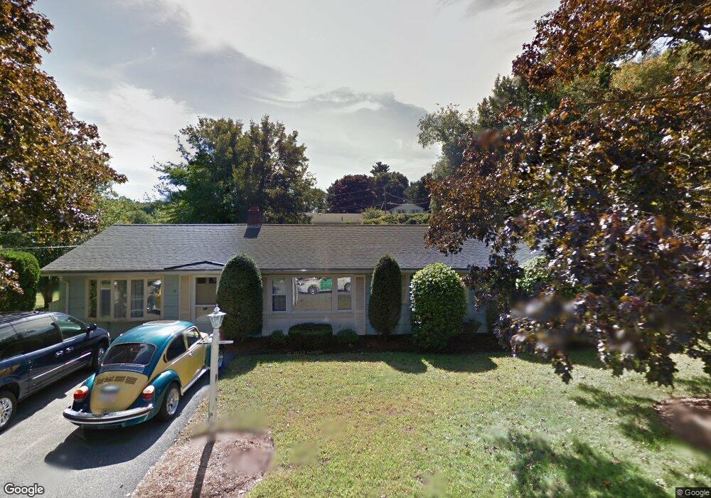 11 Brookbridge Rd, Stoneham, MA 02180 - photo 1