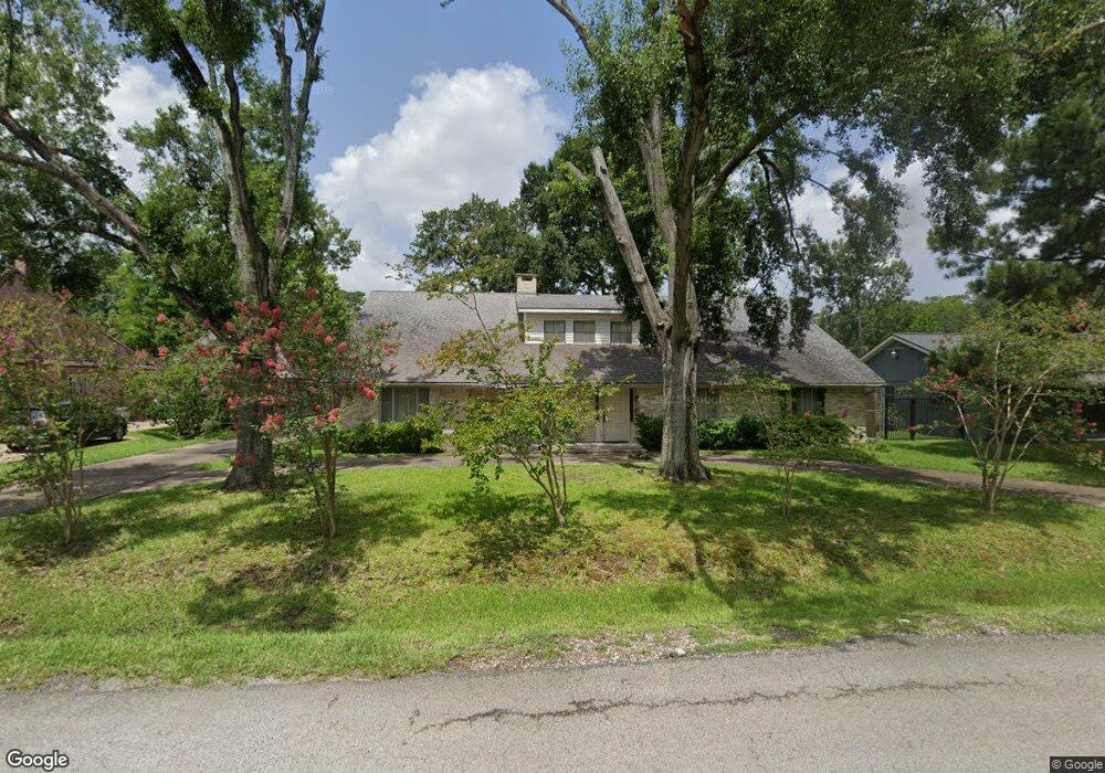 1123 Glourie Dr, Houston, TX 77055 - photo 1