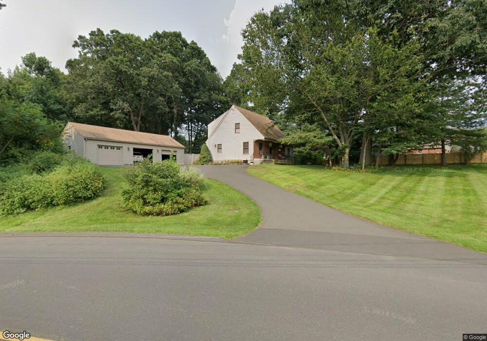 25 Shadow Ln, Cromwell, CT 06416 - photo 1