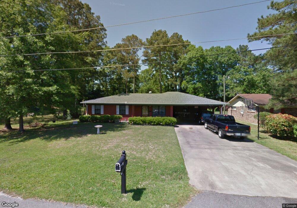 1939 Tulip St, Laurel, MS 39440 - photo 1