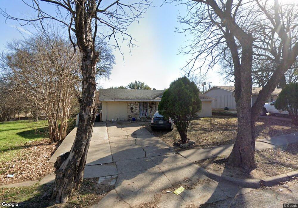 2428 Avis St, Mesquite, TX 75149 - photo 1