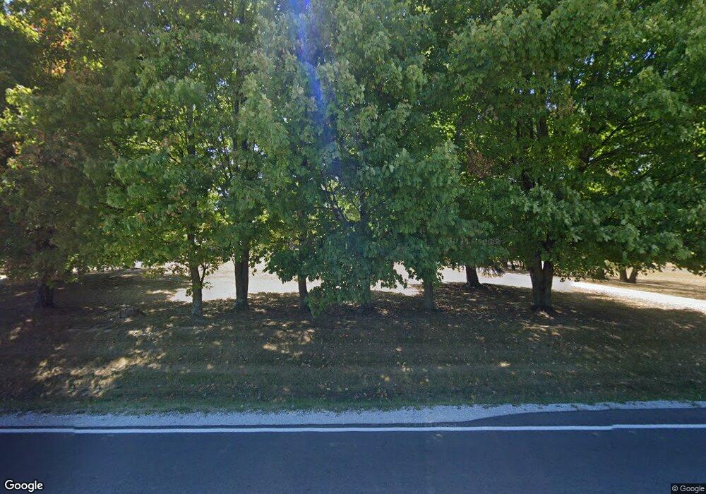 685 Coonpath Rd NE, Lancaster, OH 43130 - photo 1