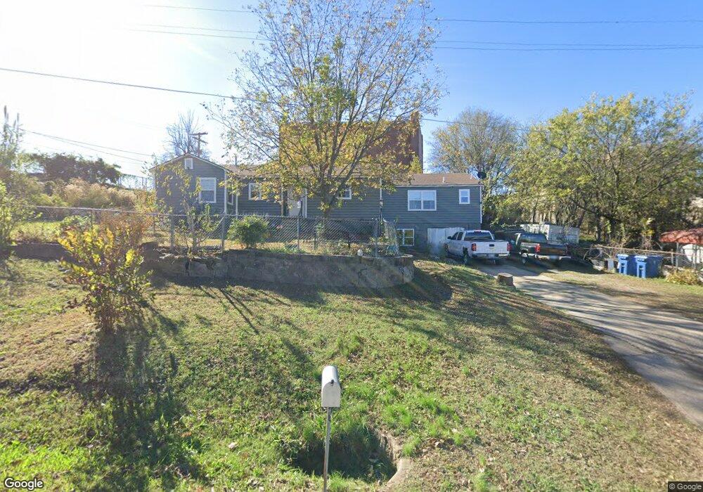 210 E Jefferson Ave, McAlester, OK 74501 - photo 1