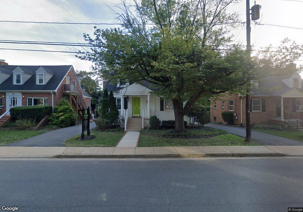 703 Park Ave, Falls Church, VA 22046 - photo 1