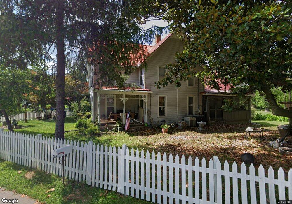 313 S Woodland St, Manchester, TN 37355 - photo 1