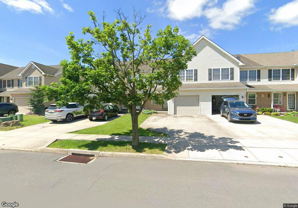 1451 Mohr Cir, Macungie, PA 18062 - photo 1