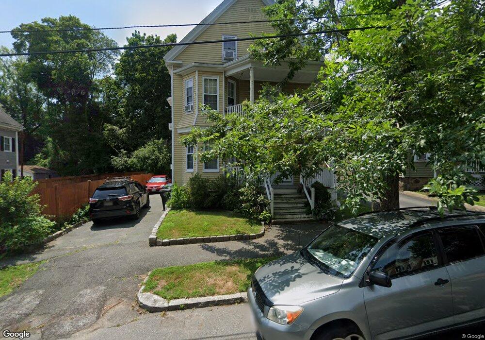 31 Dunlap St unit 1, Salem, MA 01970 - photo 1