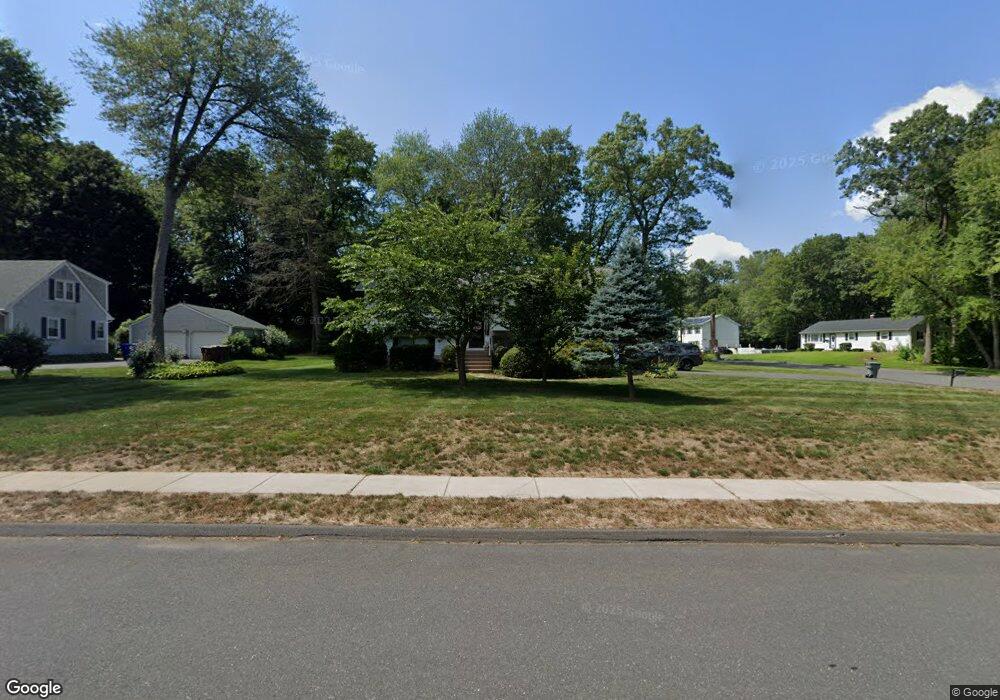 4 Northfield Rd, Enfield, CT 06082 - photo 1