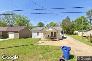 426 W Reynolds St, Pontotoc, MS 38863