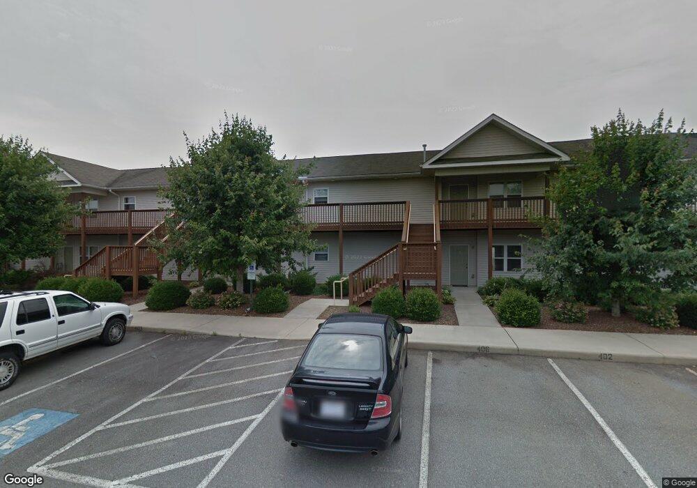 405 Olde Covington Way unit D405, Arden, NC 28704 - photo 1