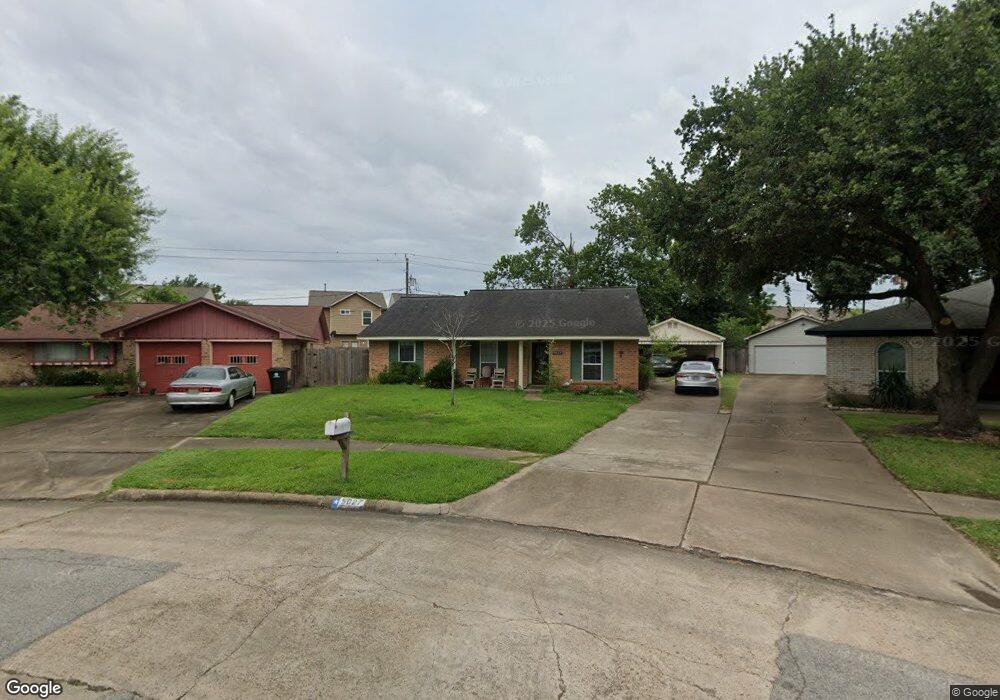 5027 Northrup Dr, Houston, TX 77092 - photo 1