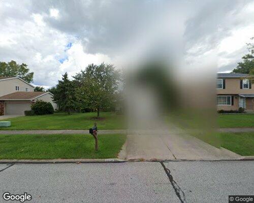 8000 Dr, Cleveland, OH 44129