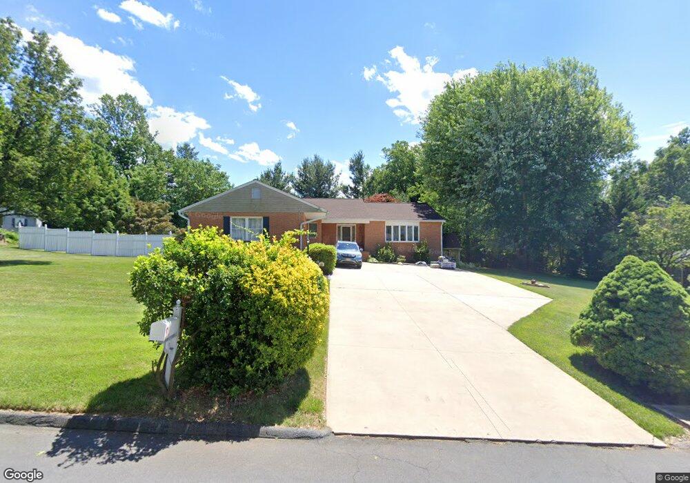 2124 Bellvale Rd, Fallston, MD 21047 - photo 1