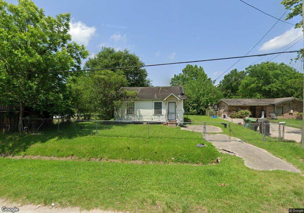 8813 Dandy St, Houston, TX 77016 - photo 1