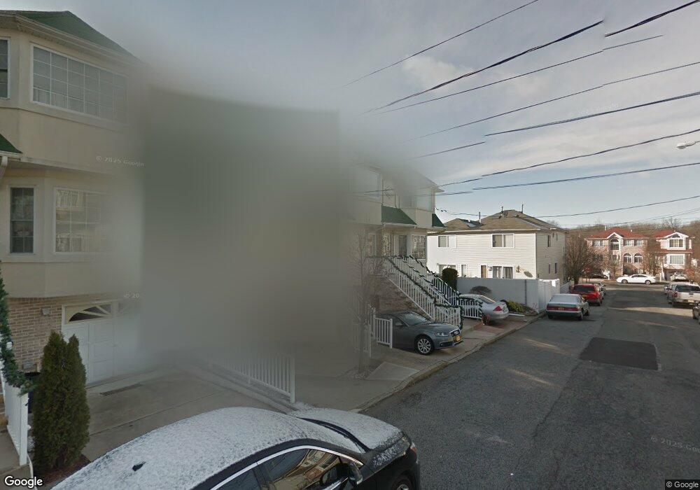 120 Herrick Ave, Staten Island, NY 10309 - photo 1