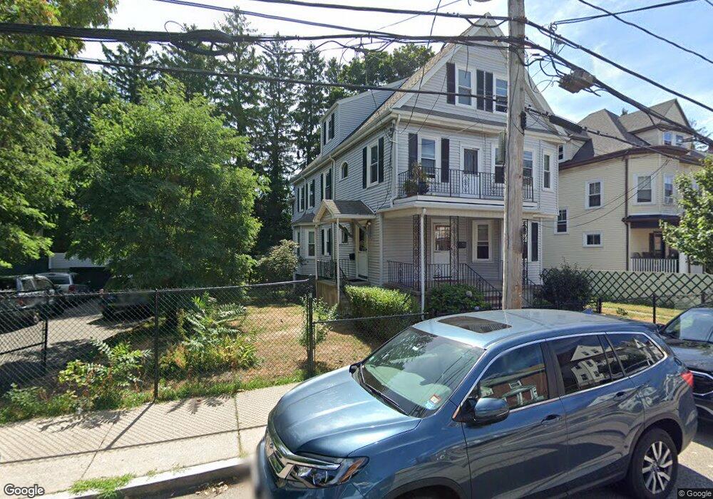 113 Dustin St unit 5, Boston, MA 02135 - photo 1