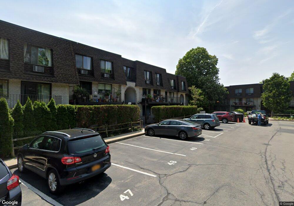 222 Kemeys Ave, Briarcliff Manor, NY 10510 - photo 1