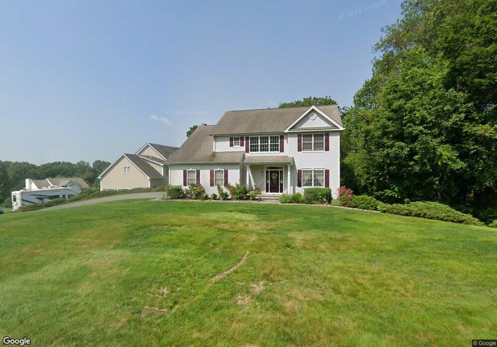 88 Centennial Dr, Milford, CT 06461 - photo 1