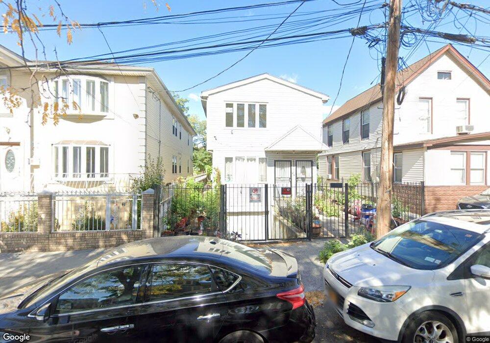 16823 106th Ave, Jamaica, NY 11433 - photo 1