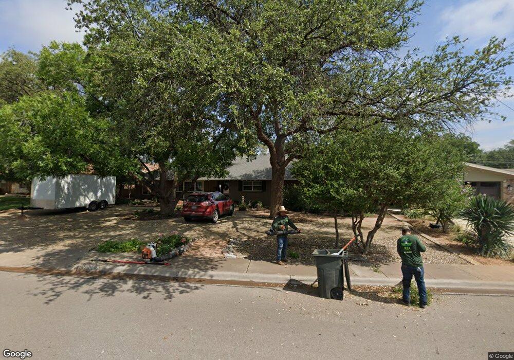 2006 Country Club Dr, Midland, TX 79701 - photo 1