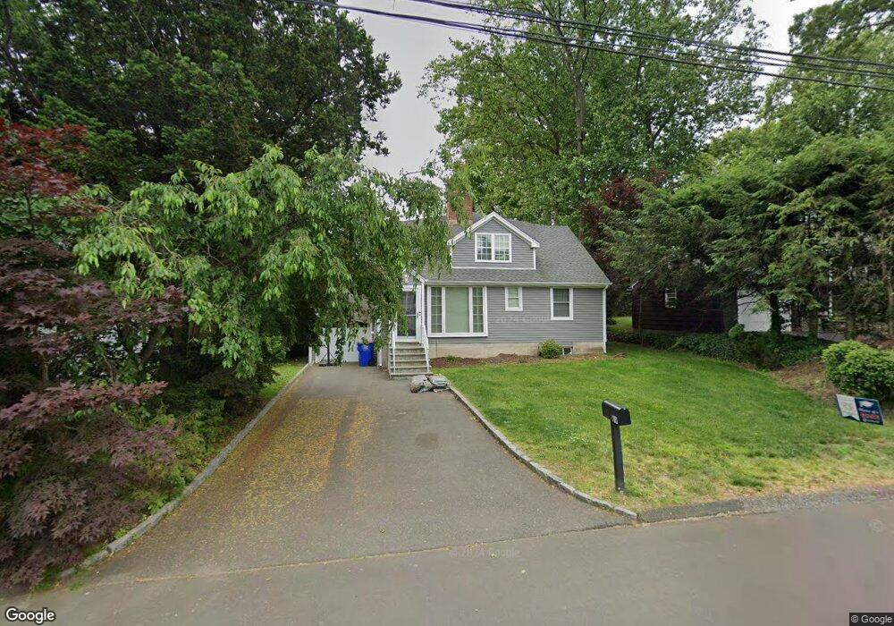 69 Old Elm Rd, Fairfield, CT 06825 - photo 1