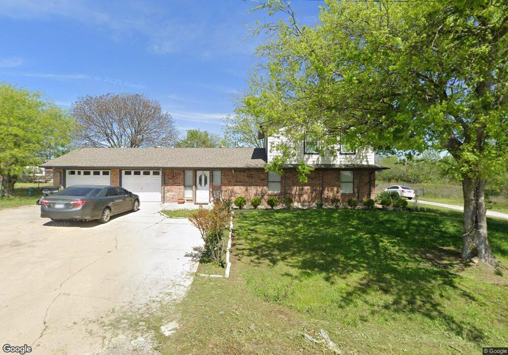 2005 White Settlement Rd, Weatherford, TX 76087 - photo 1