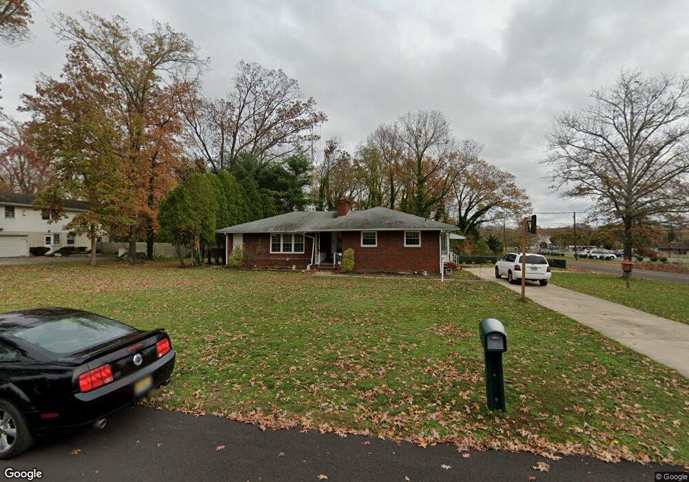 1381 Greenwood Dr, Vineland, NJ 08361 - photo 1