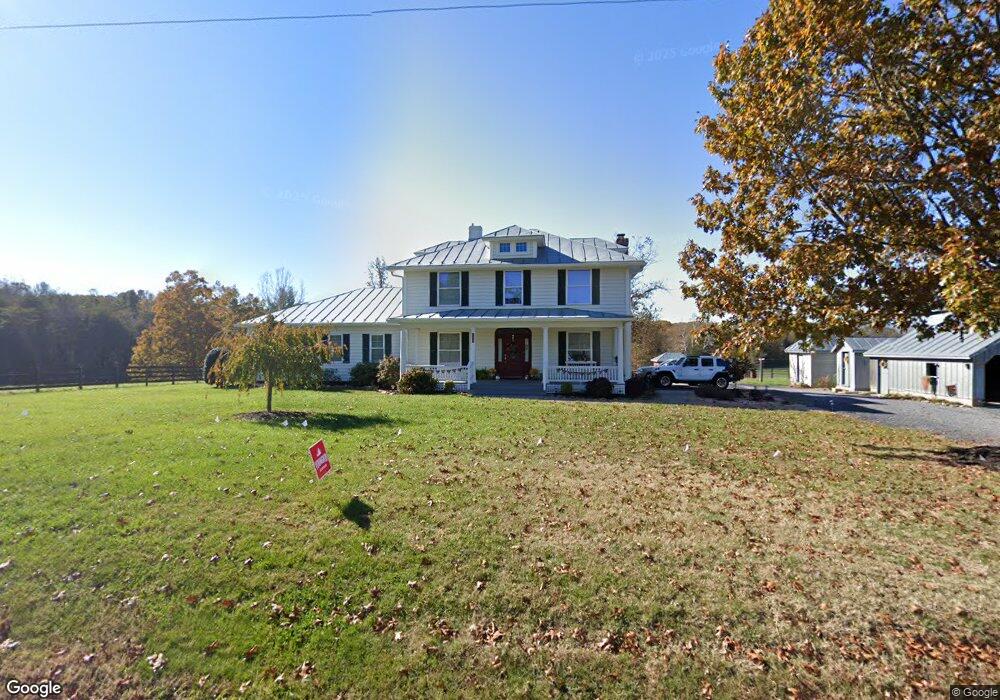 1625 Elgin Dr, Luray, VA 22835 - photo 1