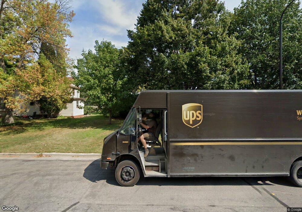 826 N Spring St, New Ulm, MN 56073 - photo 1