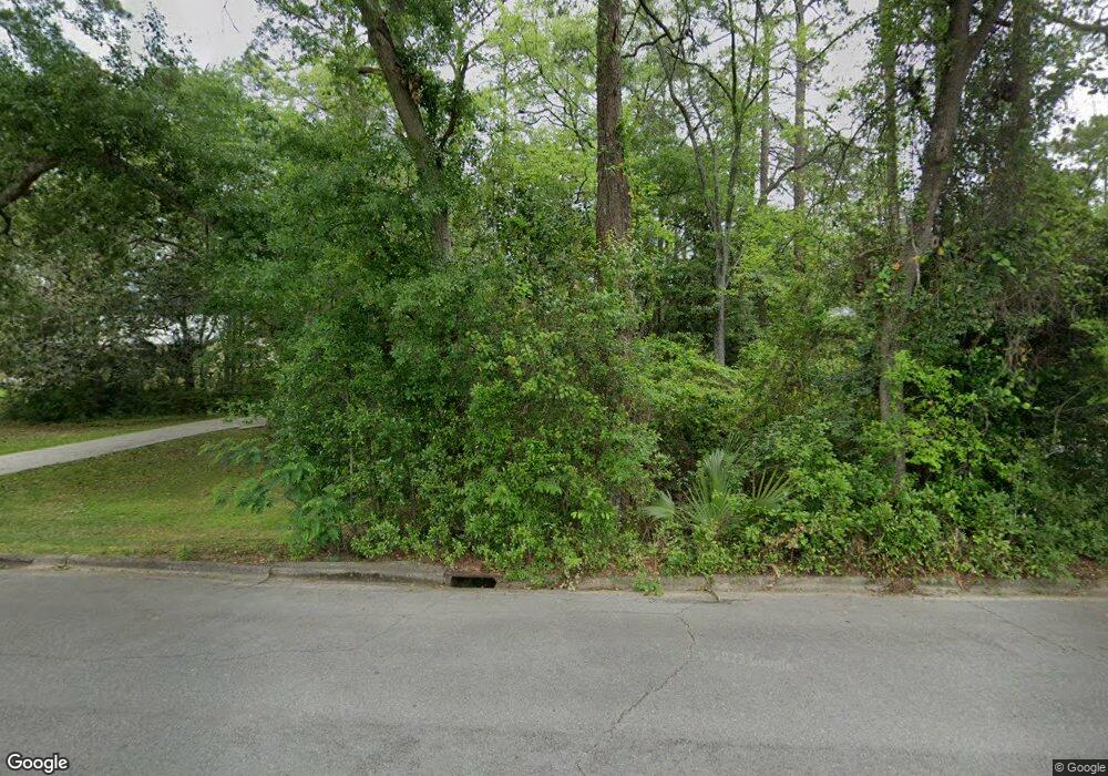 1837 2nd St SE, Moultrie, GA 31768 - photo 1