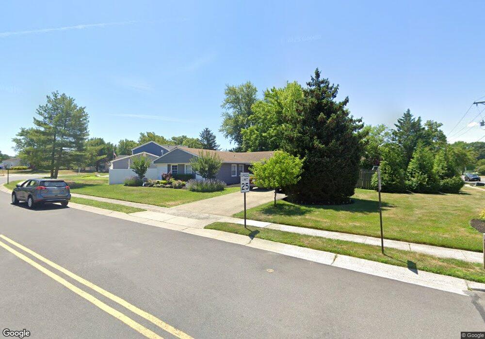 4 Idlewild Ln, Matawan, NJ 07747 - photo 1