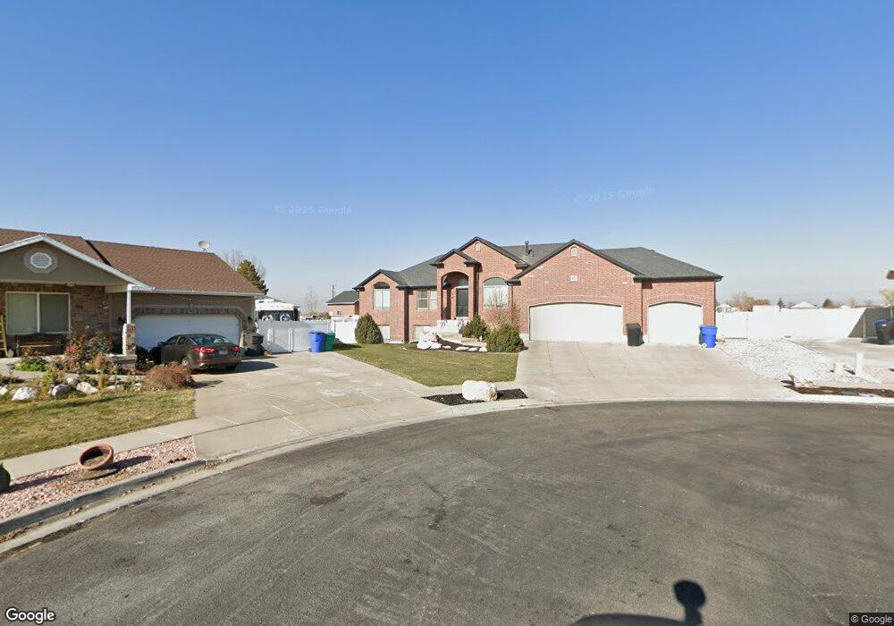 423 N 4950 W, Clearfield, UT 84015 - photo 1