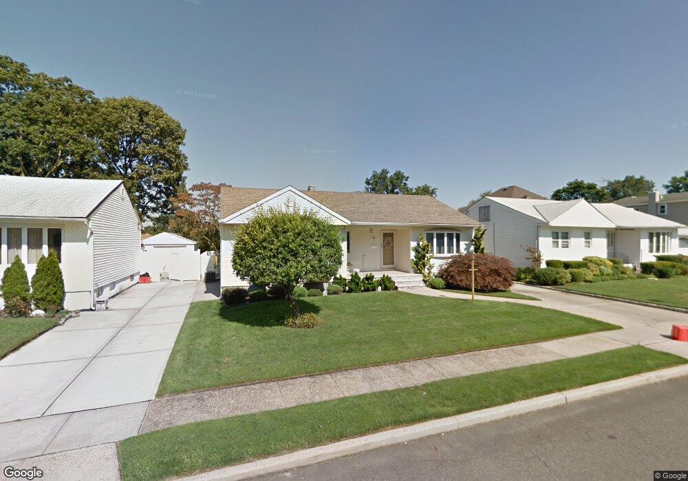 730 Othello Ave, Franklin Square, NY 11010 - photo 1