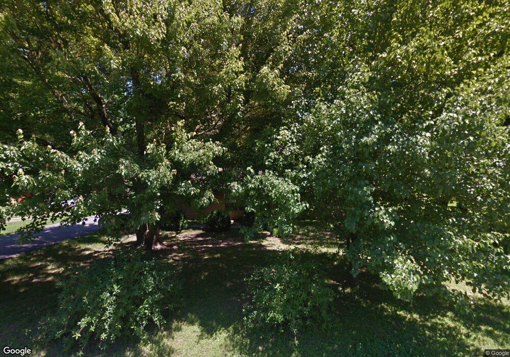 113 Tremont Dr, Shelbyville, TN 37160 - photo 1