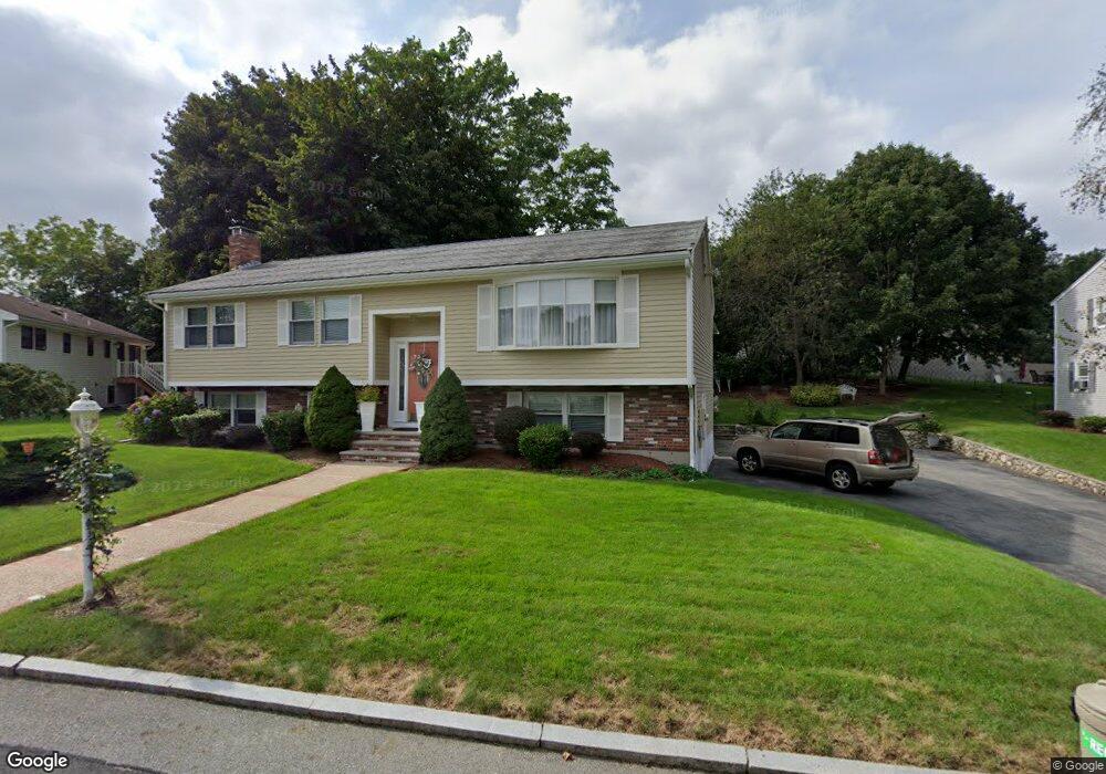 15 Murdoch Rd, Stoneham, MA 02180 - photo 1