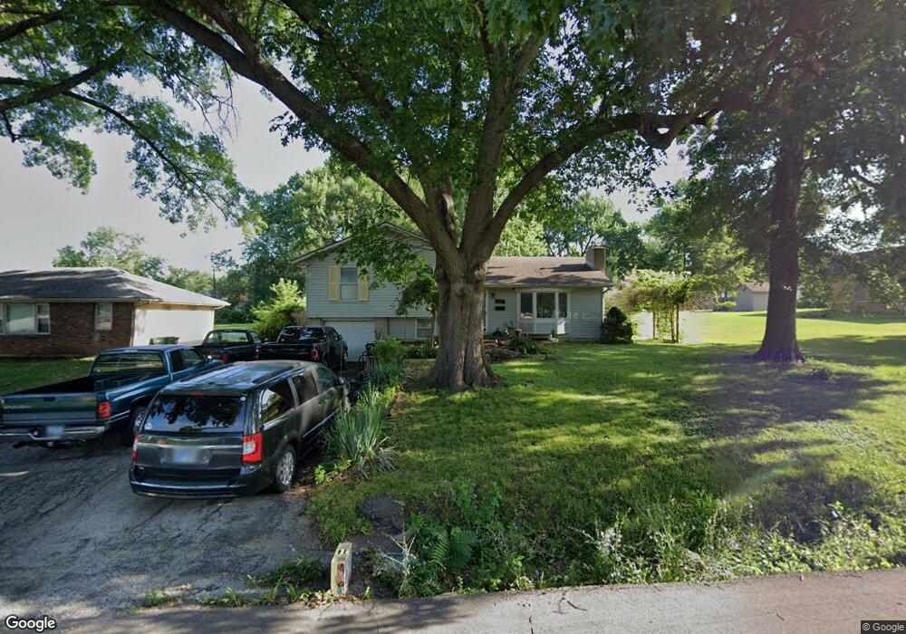 10720 W 57th St, Shawnee, KS 66203 - photo 1