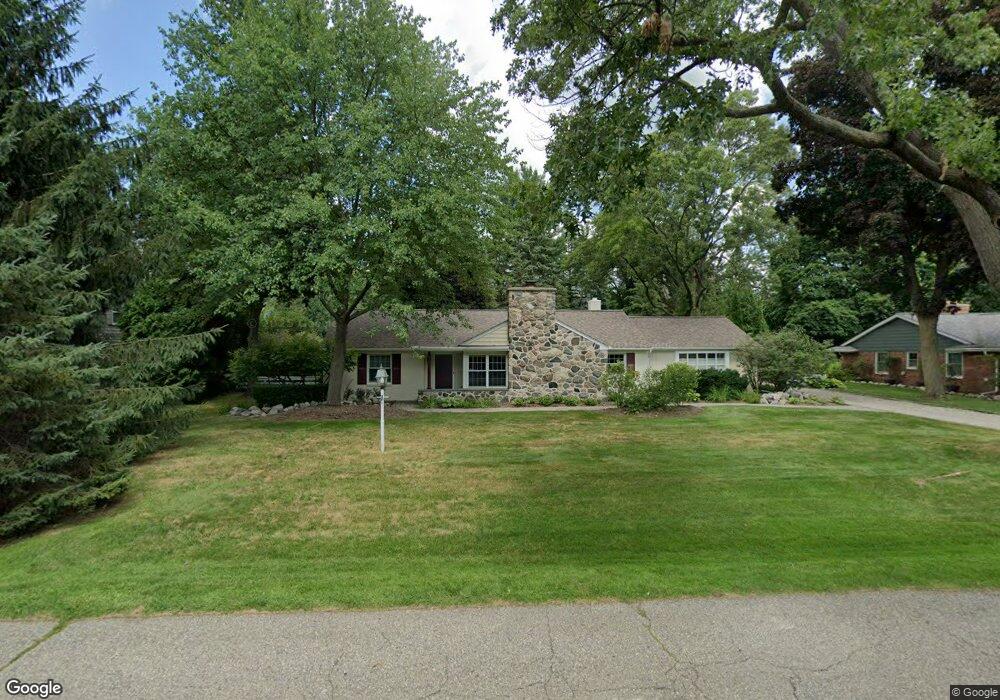 4140 Orchard Way, Bloomfield Hills, MI 48301 - photo 1