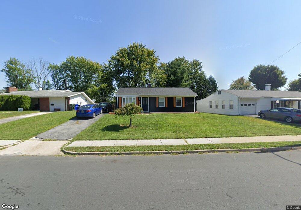 1110 Outer Dr, Hagerstown, MD 21742 - photo 1