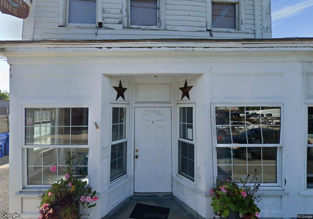 10 Collins St unit 1, Newport, RI 02840 - photo 1
