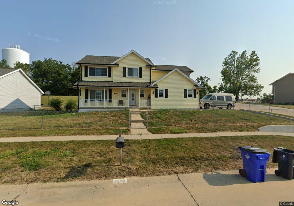 4222 Topaz Ave NW, Cedar Rapids, IA 52405 - photo 1