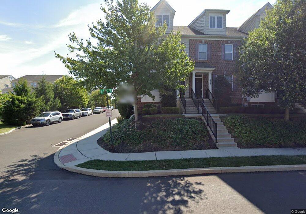 419 N Line St unit 10, Lansdale, PA 19446 - photo 1