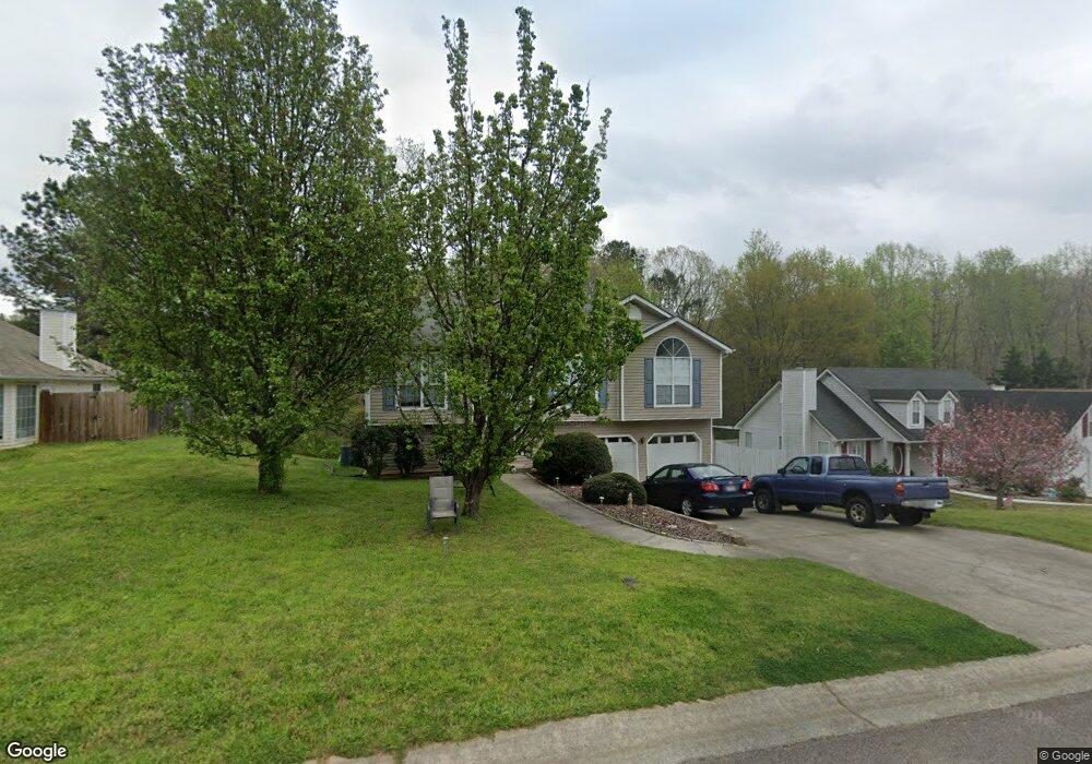 3907 Wakefield Dr, Flowery Branch, GA 30542 - photo 1