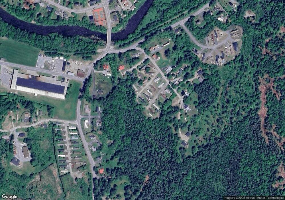 3 Newtons Mobile Home Park, Littleton, NH 03561 - photo 1