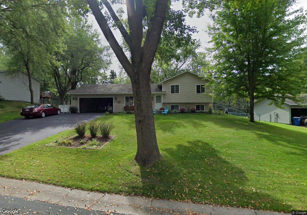 10747 107th Place N, Maple Grove, MN 55369 - photo 1